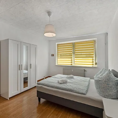 Am Geiseltalsee Apartment *